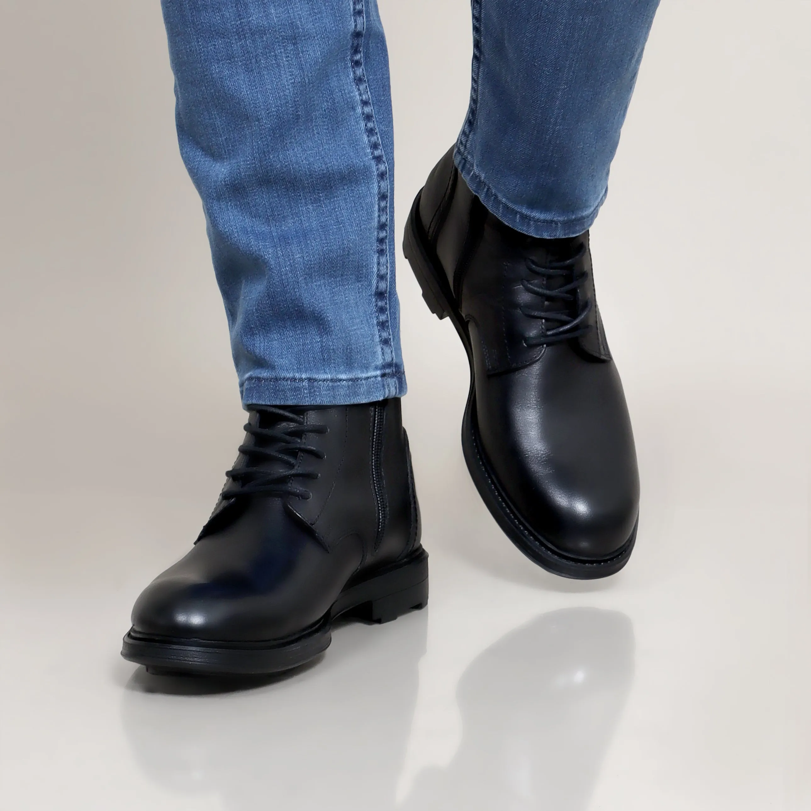 Classic Plain Black Boots
