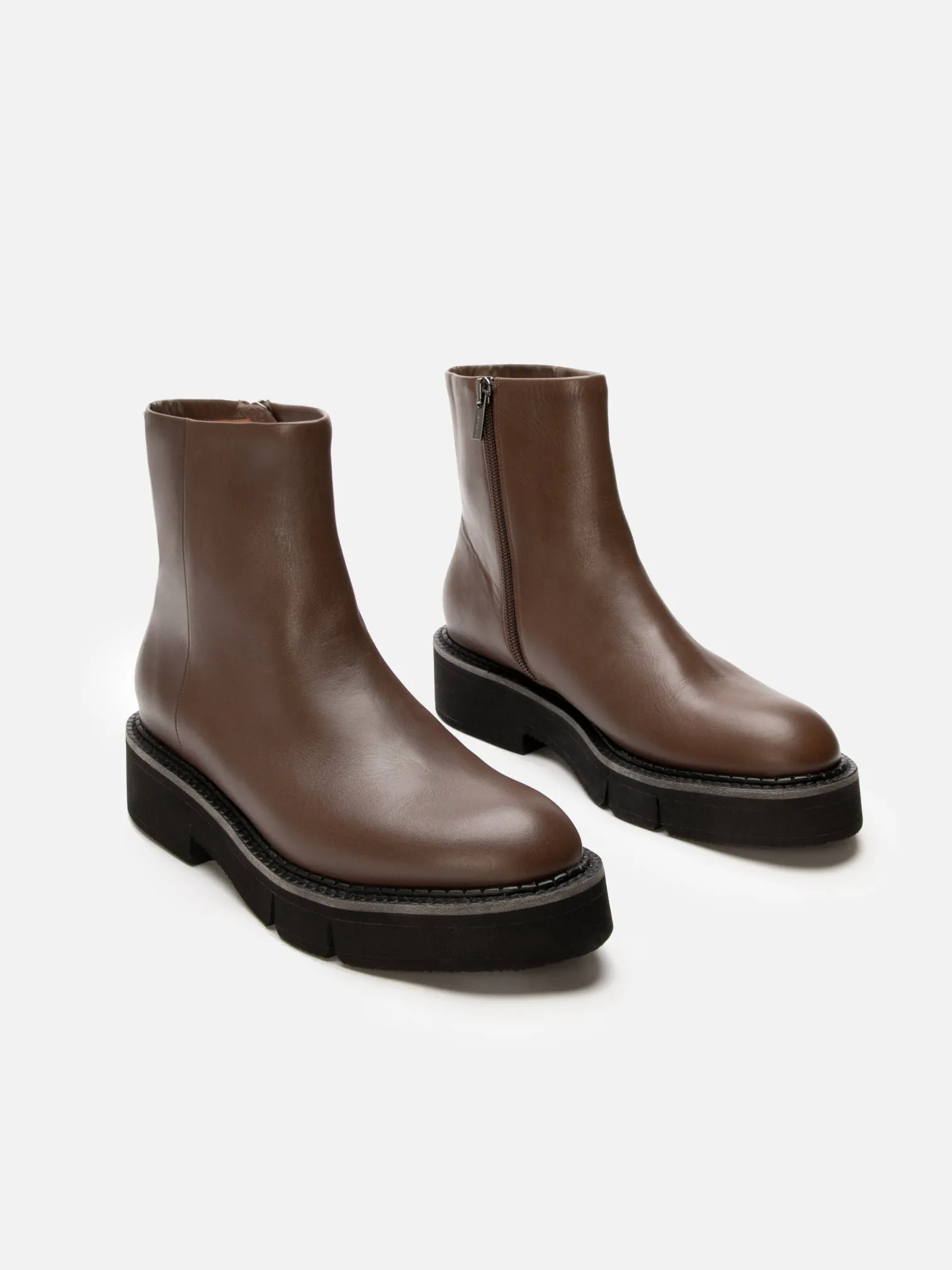 CLOVER, brown