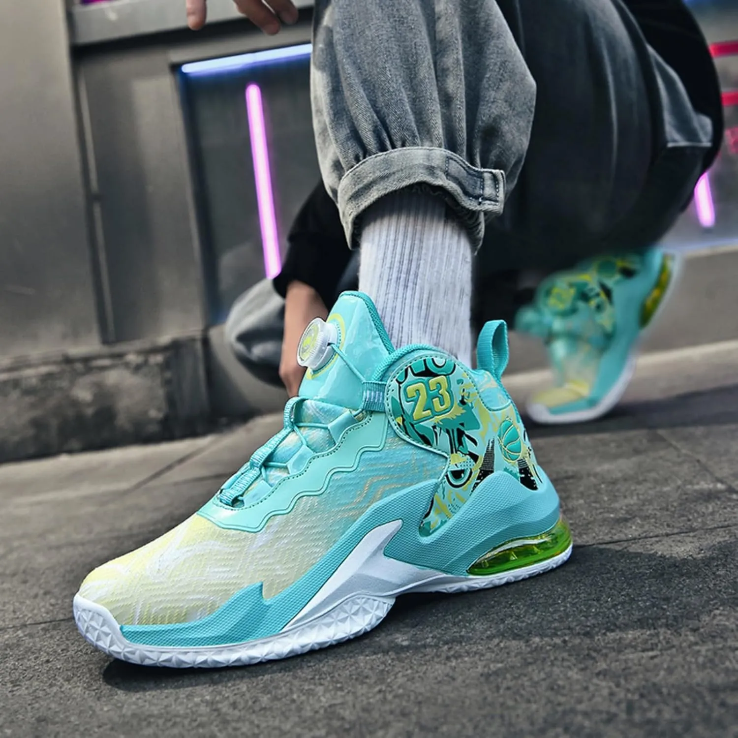 Men's Breathable Mesh Lace Up Basketball Shoes Fashion High-Top Non-Slip Sneakers Casual Gym Sports Tennis Jogging Shoes