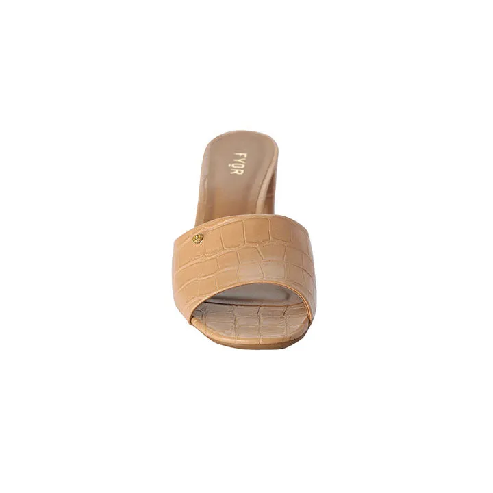 Peep-Toe Block Heeled Mule BCM 031