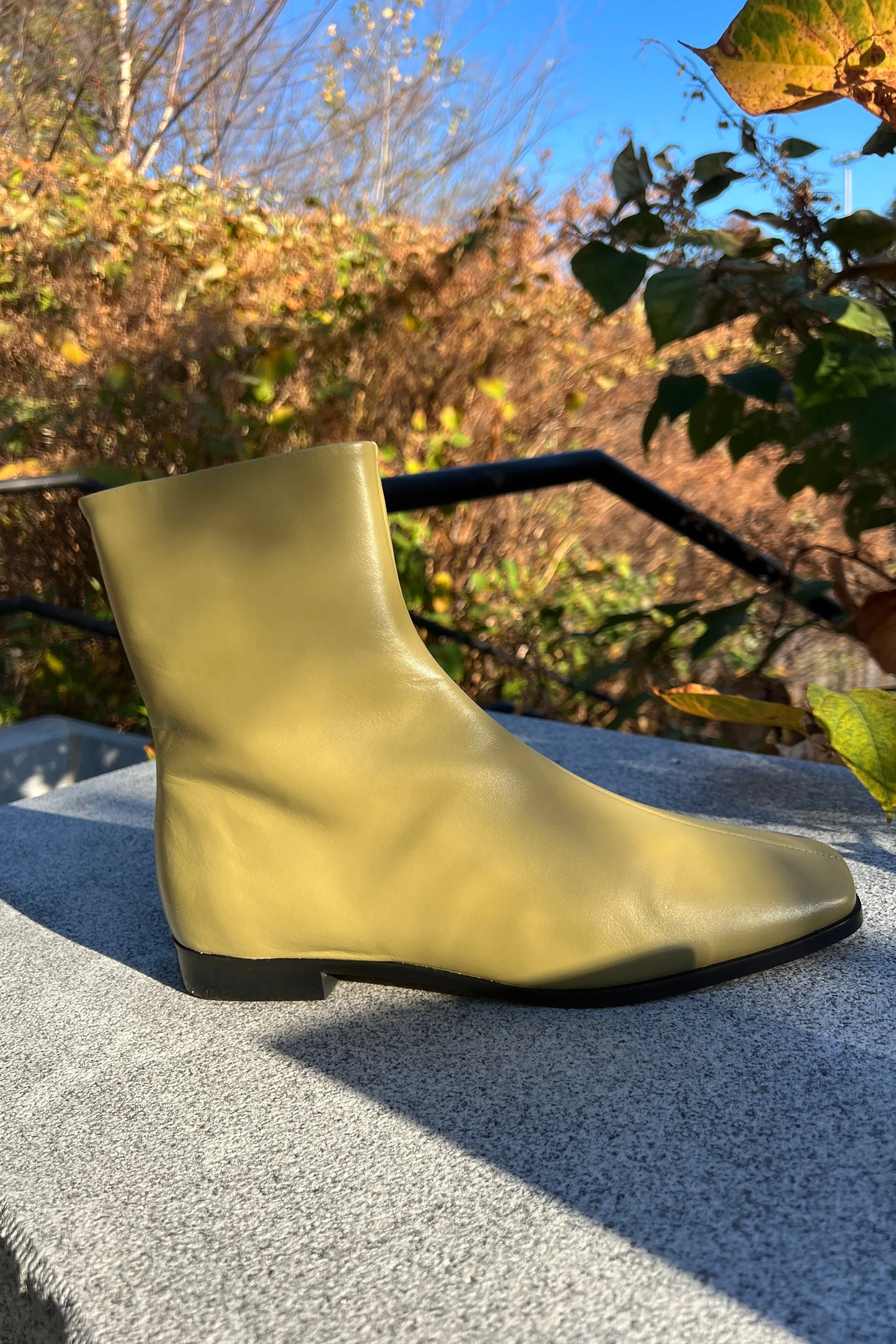 Souliers Martinez - Campamento Calf Leather Boots: Green
