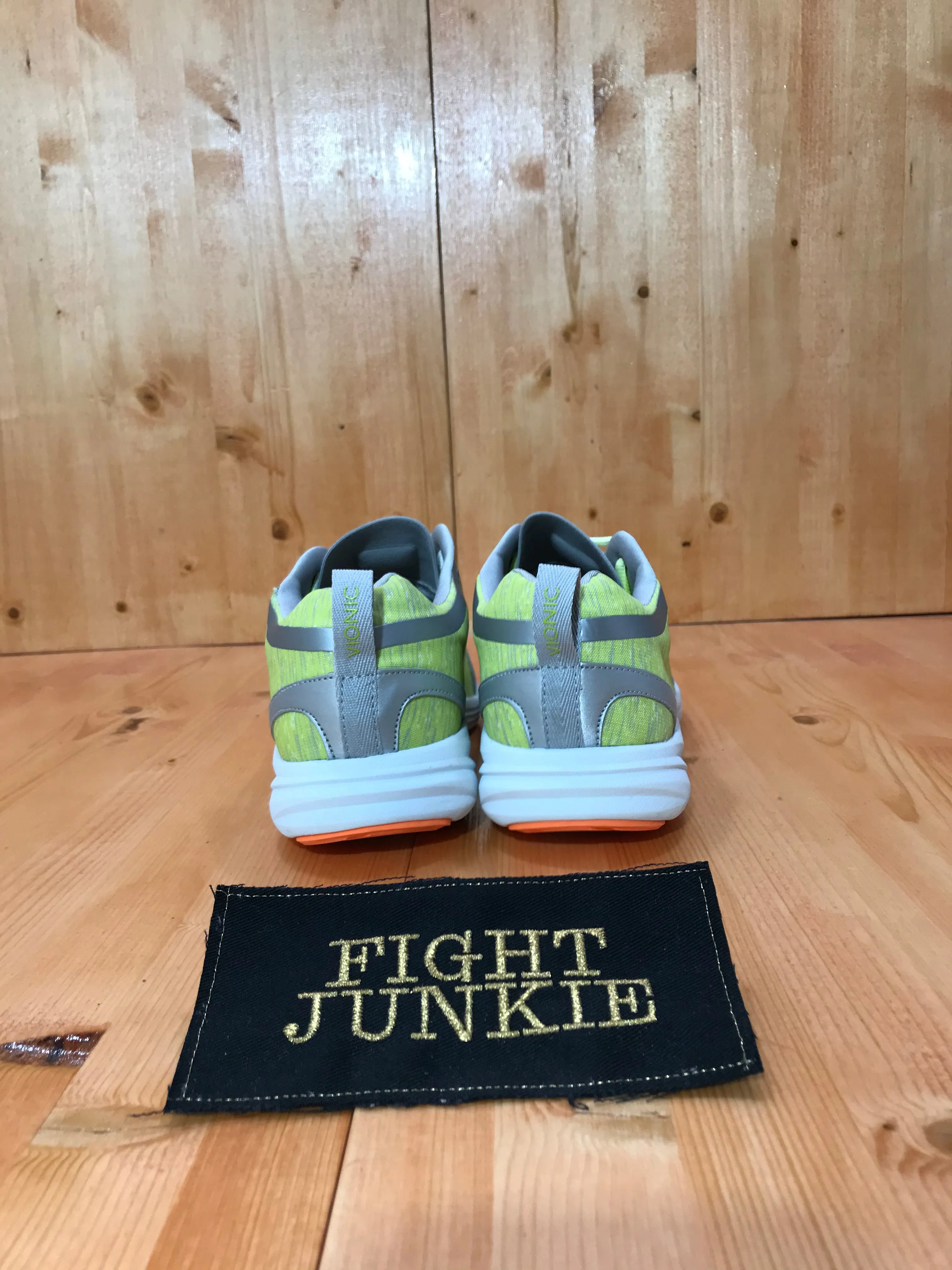 VIONIC AGILE FYN Women's Size 11 Shoes Sneakers Neon Yellow