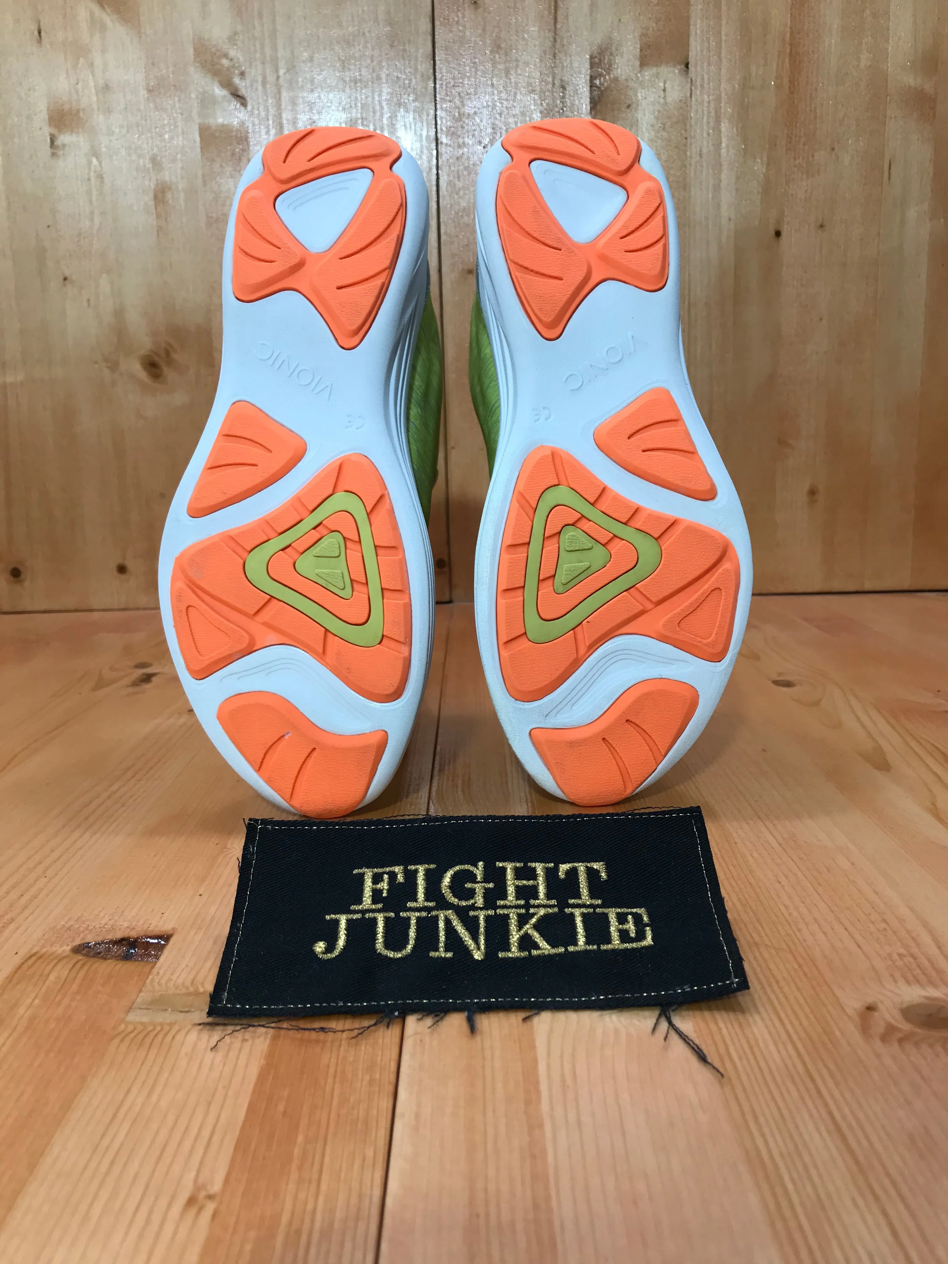 VIONIC AGILE FYN Women's Size 11 Shoes Sneakers Neon Yellow