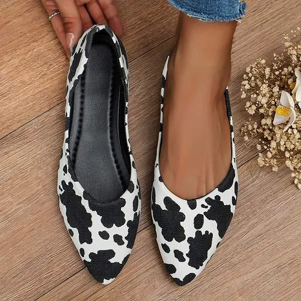 Women's Shallow Mouth Embroidered Pointed-toe Flat Shoes 28349182C